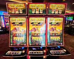 Tampilan meja Live Casino cina777 dengan dealer profesional siaran langsung